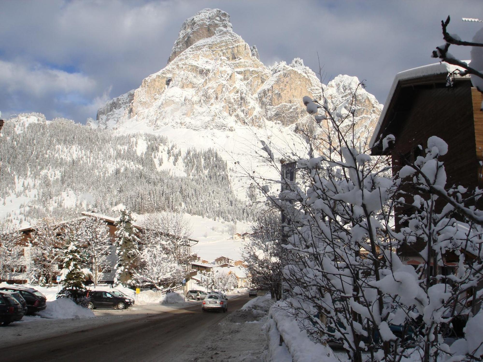 Chalet Madrisa Corvara In Badia Eksteriør billede