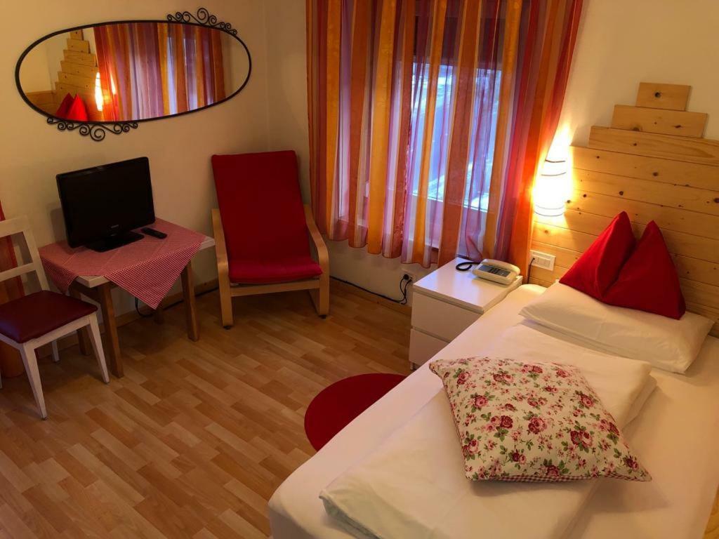 Chalet Madrisa Corvara In Badia Eksteriør billede