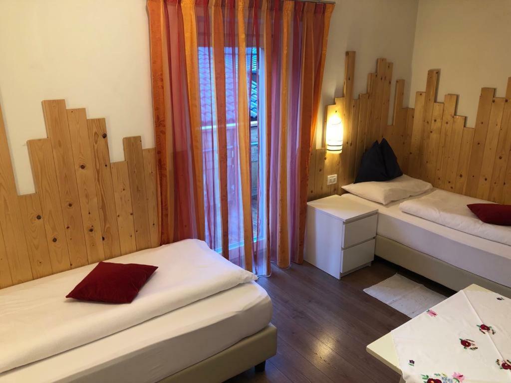 Chalet Madrisa Corvara In Badia Eksteriør billede