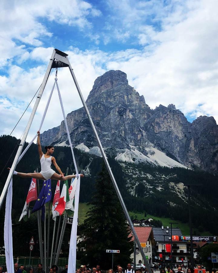 Chalet Madrisa Corvara In Badia Eksteriør billede
